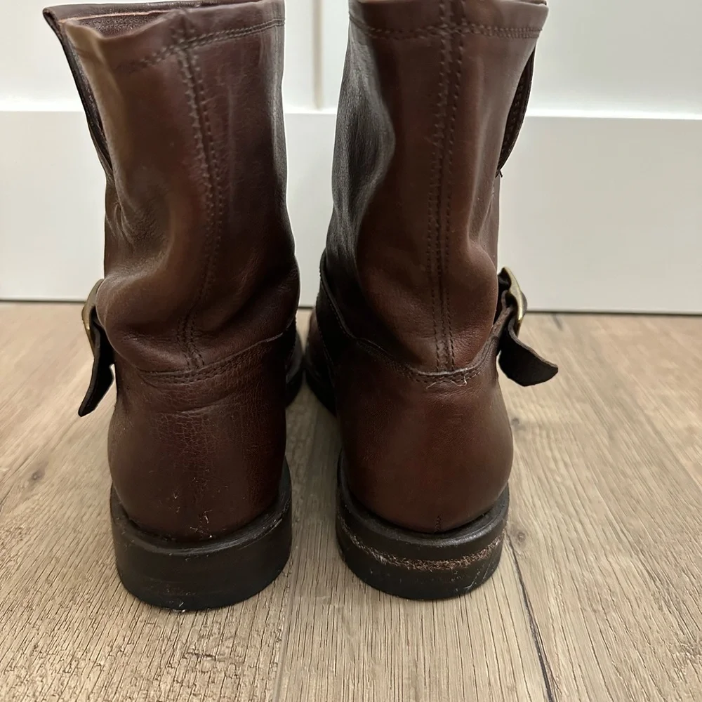 Frye Natalie short engineer Brown Leather Ankle Boots with Buckle size 8 - Picture 4 of 9